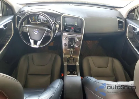 2015 Volvo Xc60 T5 Premier z USA, uszkodzony, nr VIN YV440MDK6F2702144